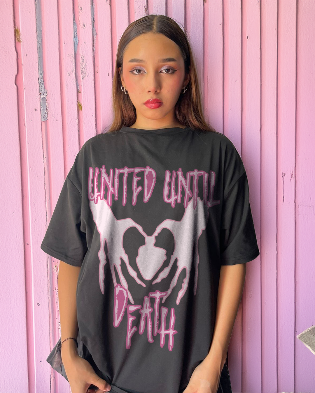 Camiseta holgada  United until death unisex